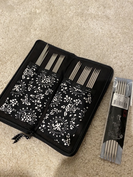 It's Crochet, Knit & Natter 10: New Year, New Yarn, New Thread!