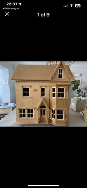Does anyone have a dolls house? As a hobby?