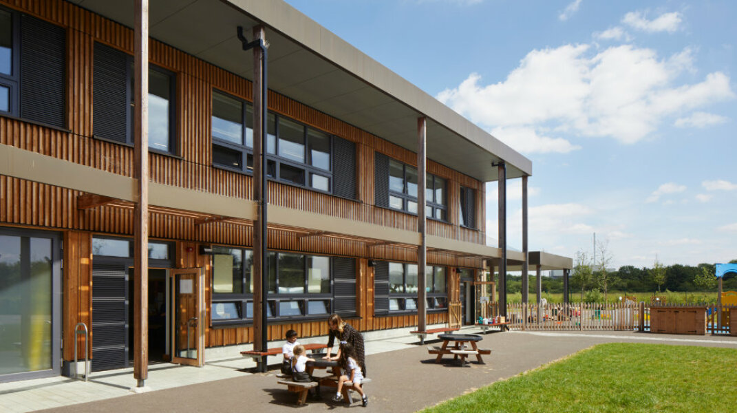 Is New barn, Londfield kent affluent? 