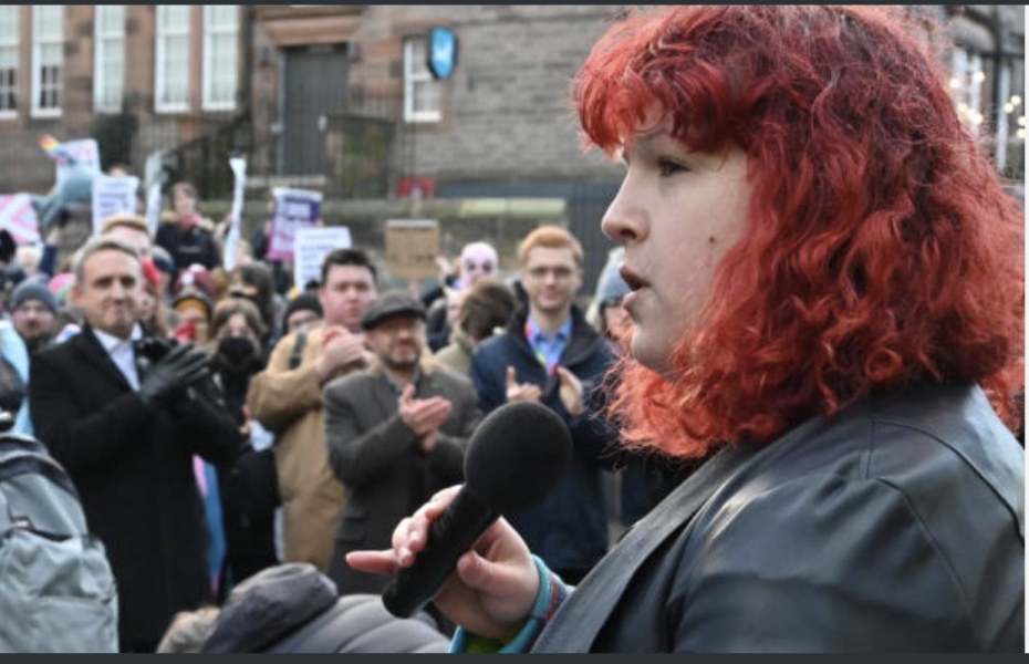 SNP demo - 'decapitate t*rfs'