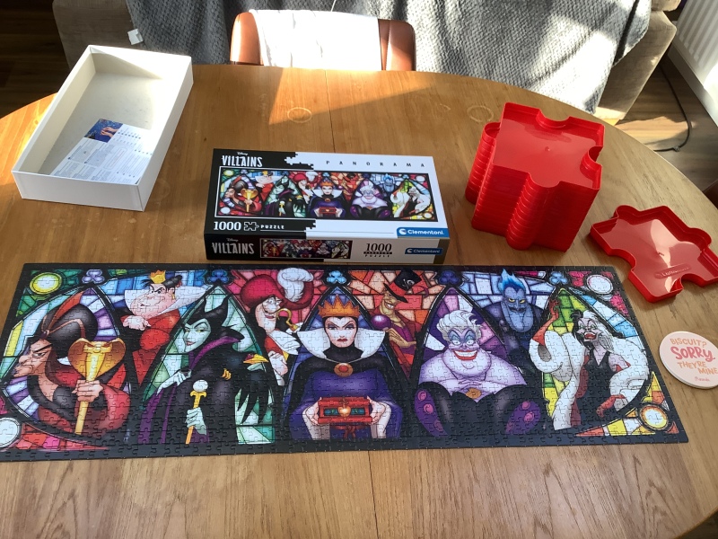 Anyone like to chat about jigsaws? 