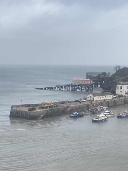 DRY JANUARY 2023! Been overindulging? Drinking crept up? Want to begin a healthy new you? This way please. All welcome!