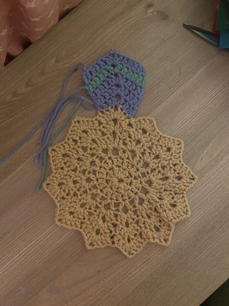 It's Crochet, Knit & Natter 10: New Year, New Yarn, New Thread!