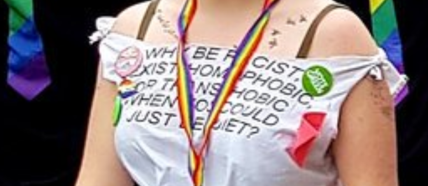 SNP demo - 'decapitate t*rfs'