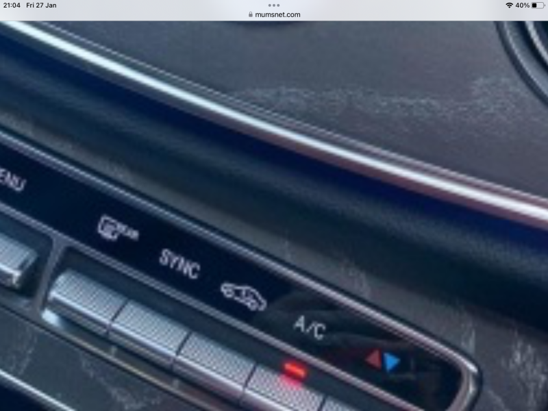 Can anyone identify this model of car for me please?