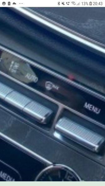 Can anyone identify this model of car for me please?