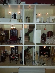 Does anyone have a dolls house? As a hobby?