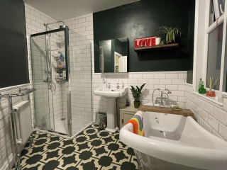 Bathroom ranges- classic without being "ye olde bathroom"