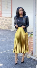 What would you wear with this skirt?