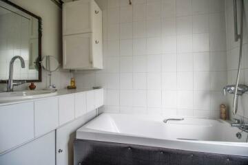 Fittings and fixtures list - normal or over the top?