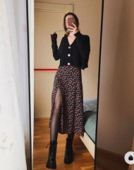 Need new wardrobe, am difficult, a bit clueless. Help? Photos included!