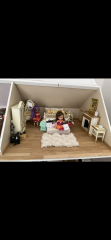 Does anyone have a dolls house? As a hobby?