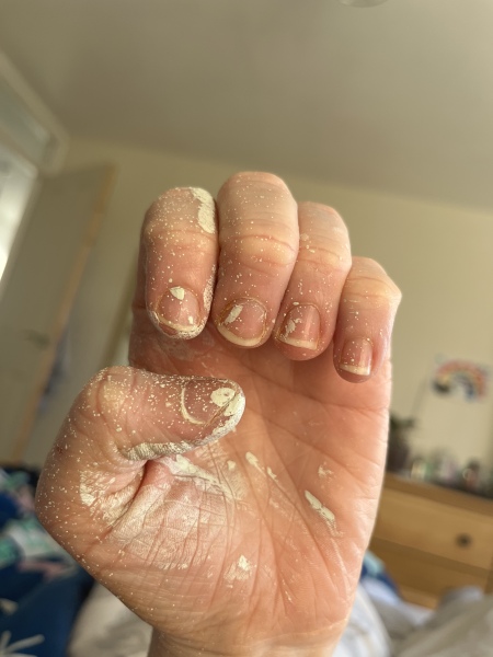 Can i see your nails?? ❤️ 