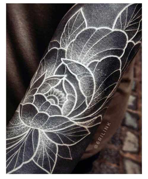 I’m getting my forearm blacked out tomorrow!