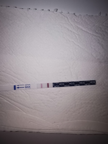 10dpo test. Line eyes? 