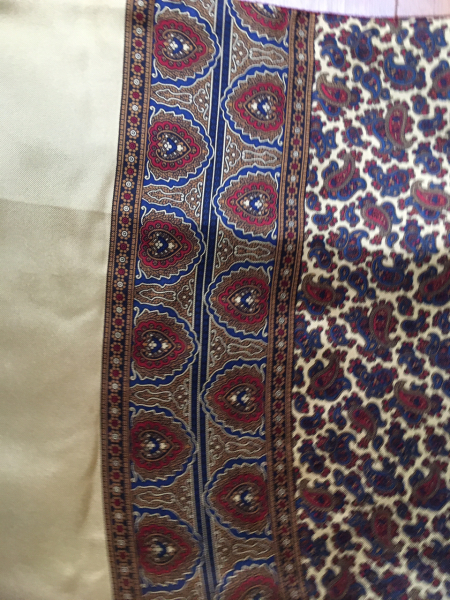 Les Parisiennes des Mamansnet: Always Have a Ball Gown at the Ready in Celebration of Your Enemy's Demise