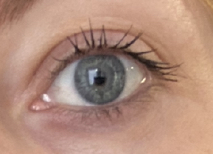 I'm 40 and I don't know what colour my eyes are! Photos