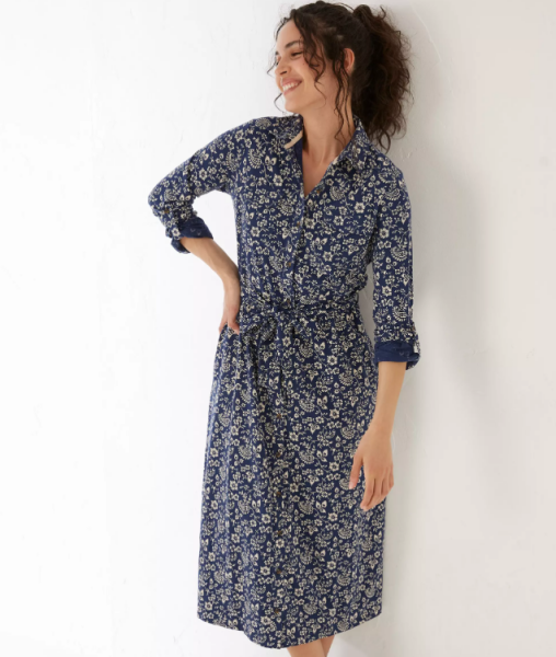 What shoes/boots would you wear with this dress?