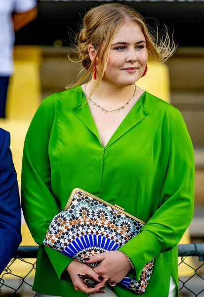 Royal Style: keep the Erdem, but bring on the tiaras! 