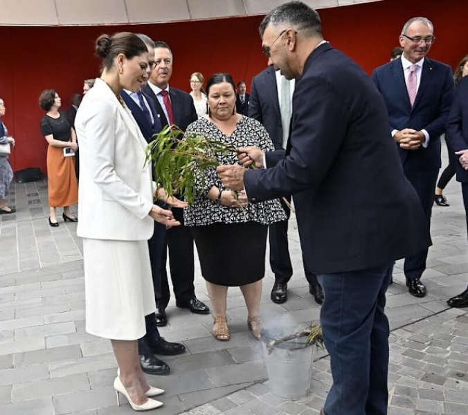 Royal Style: keep the Erdem, but bring on the tiaras! 