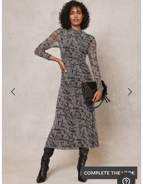 What shoes with this dress?