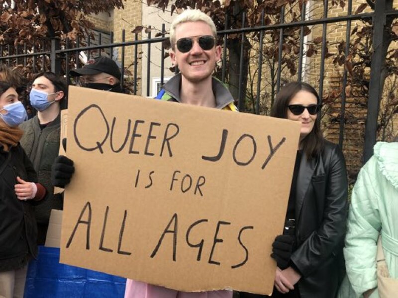 Anyone know the truth about the protests against Drag storytime at the Honor Oak Pub?