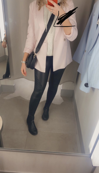 What to wear for bottomless brunch?