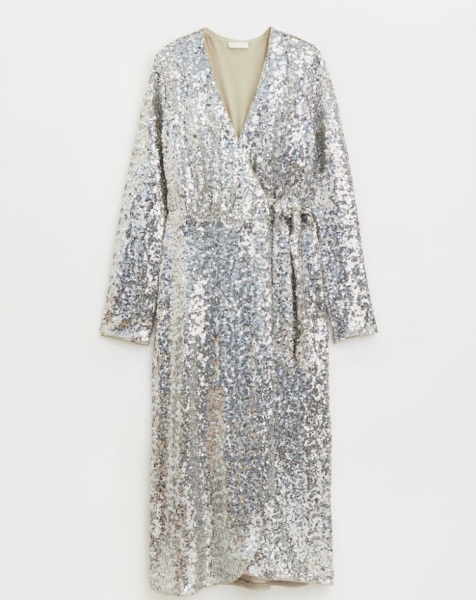 What shoes with this dress?