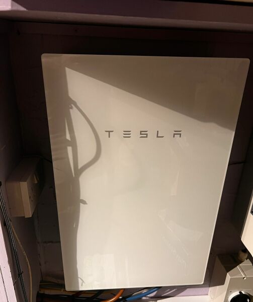 Solar panels - anyone got them that actually dislikes them??