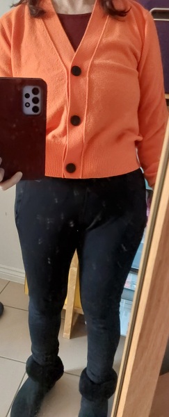 Struggling to find a v neck burgundy/maroon cardigan 