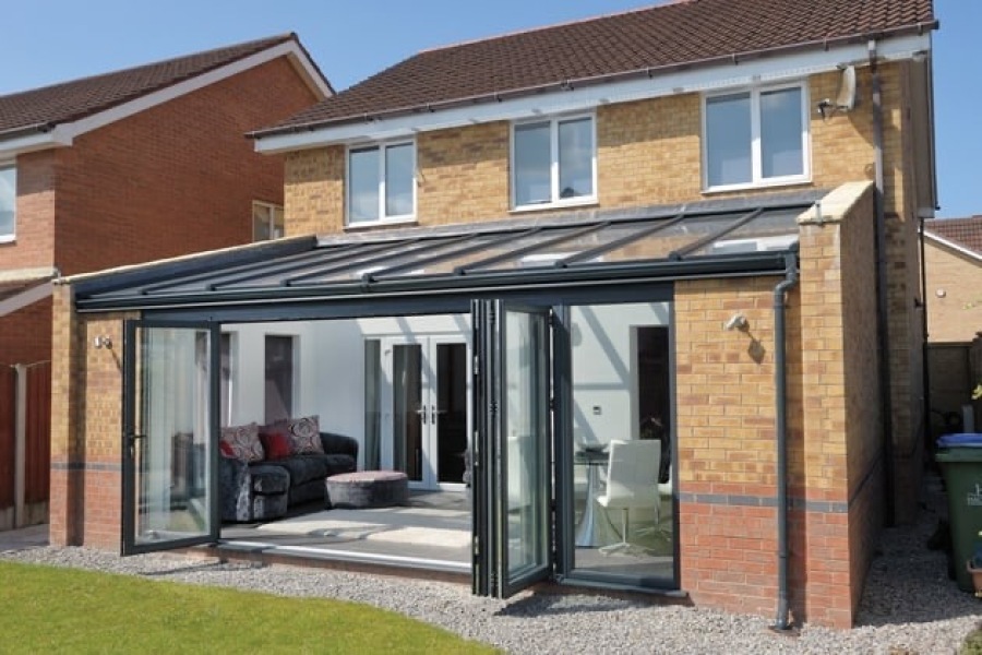 Tricky loft conversion - any advice?