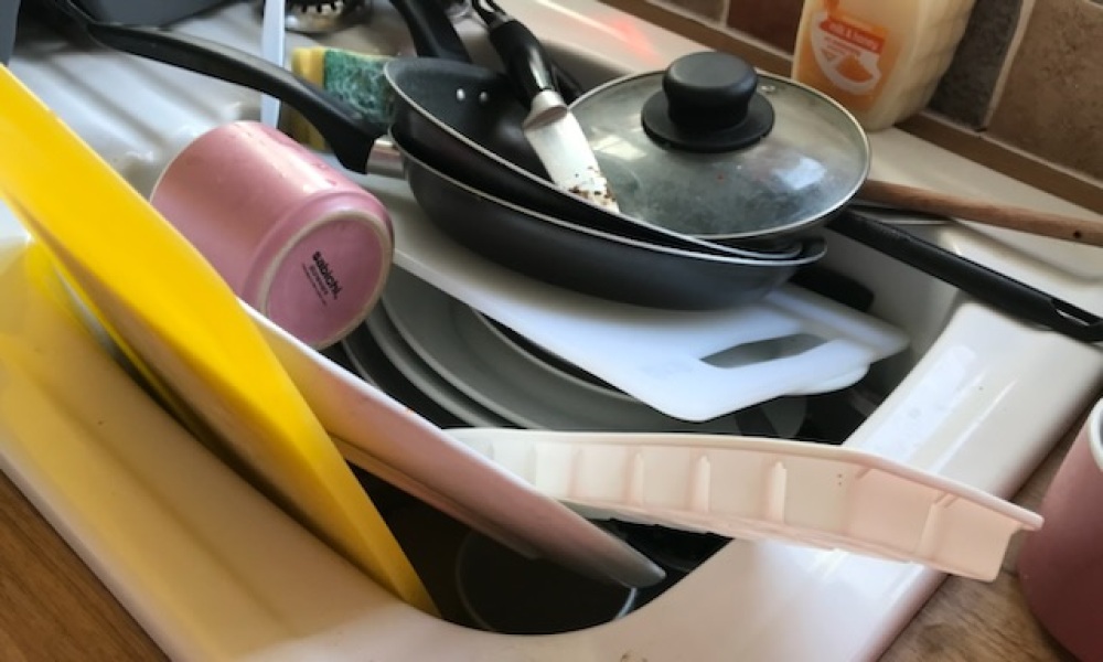 Do cleaners not do dishes?