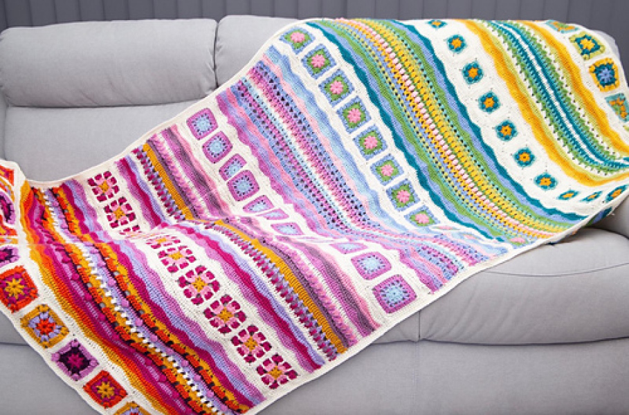 Pattern for Mindful crochet blanket 