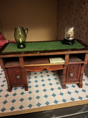 Does anyone have a dolls house? As a hobby?