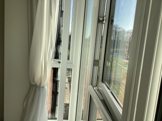 Please help sort out this window please