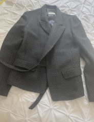 Les Parisiennes des Mamansnet: Always Have a Ball Gown at the Ready in Celebration of Your Enemy's Demise