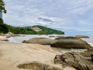 Thread 4 - TalkExiles: "The Planet Goes On Being Round"