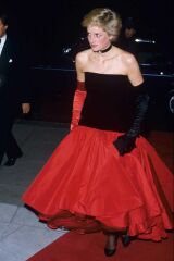 Royal Style: Quality jewellery, quality clothes and maybe a bit of Quality Street 