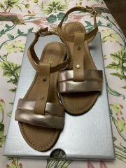 Too early for a comfortable sandal thread?