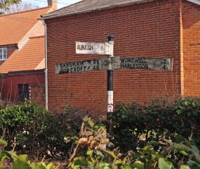 Best foot forward for 2023: a thread for walkers