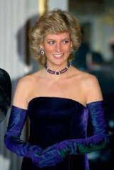 Royal Style: Quality jewellery, quality clothes and maybe a bit of Quality Street 