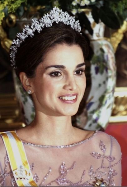 Royal Style: Quality jewellery, quality clothes and maybe a bit of Quality Street 