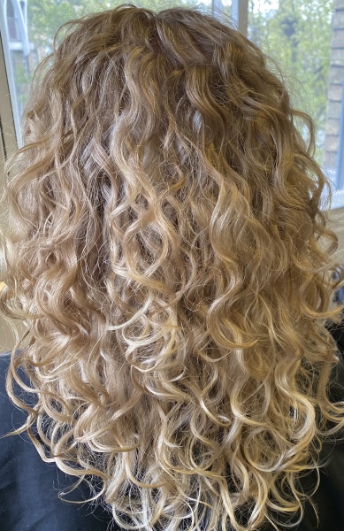 Hair products for wavy/curly hair