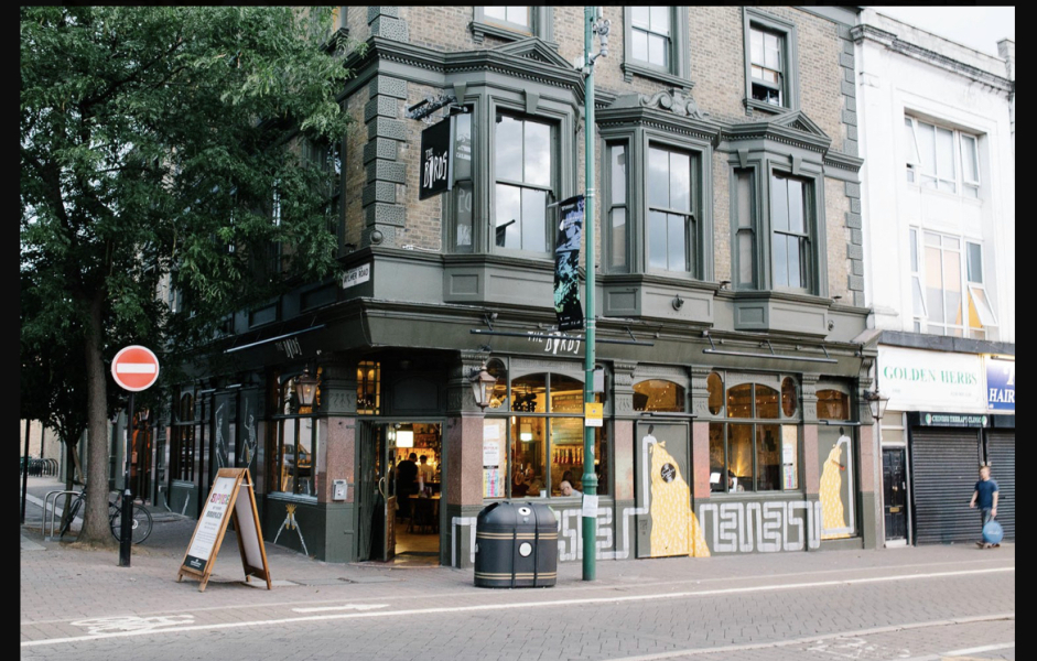 Caba Baba Rave - take your baby to watch nearly naked men in fetish gear