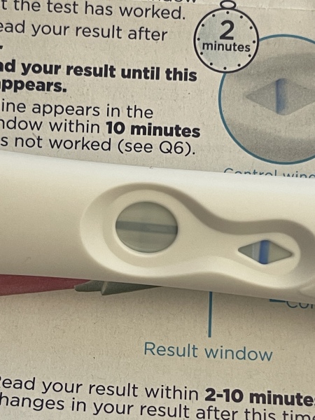Are these positive pregnancy tests?? 