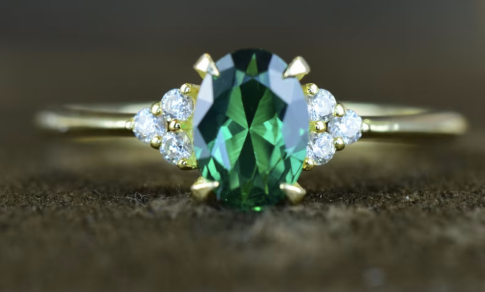 Please show me your emerald rings ? 