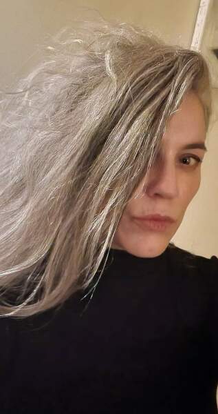 Frizzy hair (picture for ref) - no effort soloution?