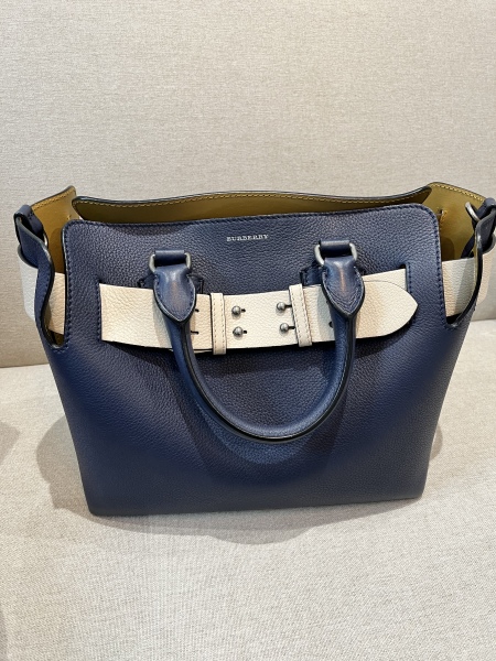 If you love bags- show us your yours! 