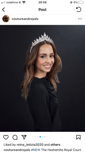 Royal Style: Quality jewellery, quality clothes and maybe a bit of Quality Street 