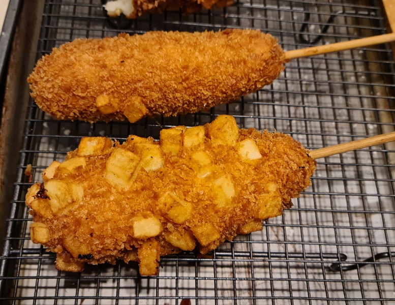 MsLatté’s Daebak Cybercafé (Kdrama addicts #39): February sees the Filthy Noonas warmed by the smouldering embers of Jin’s leather trousers